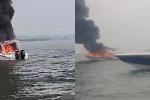 Embarcación incendiada en Cartagena